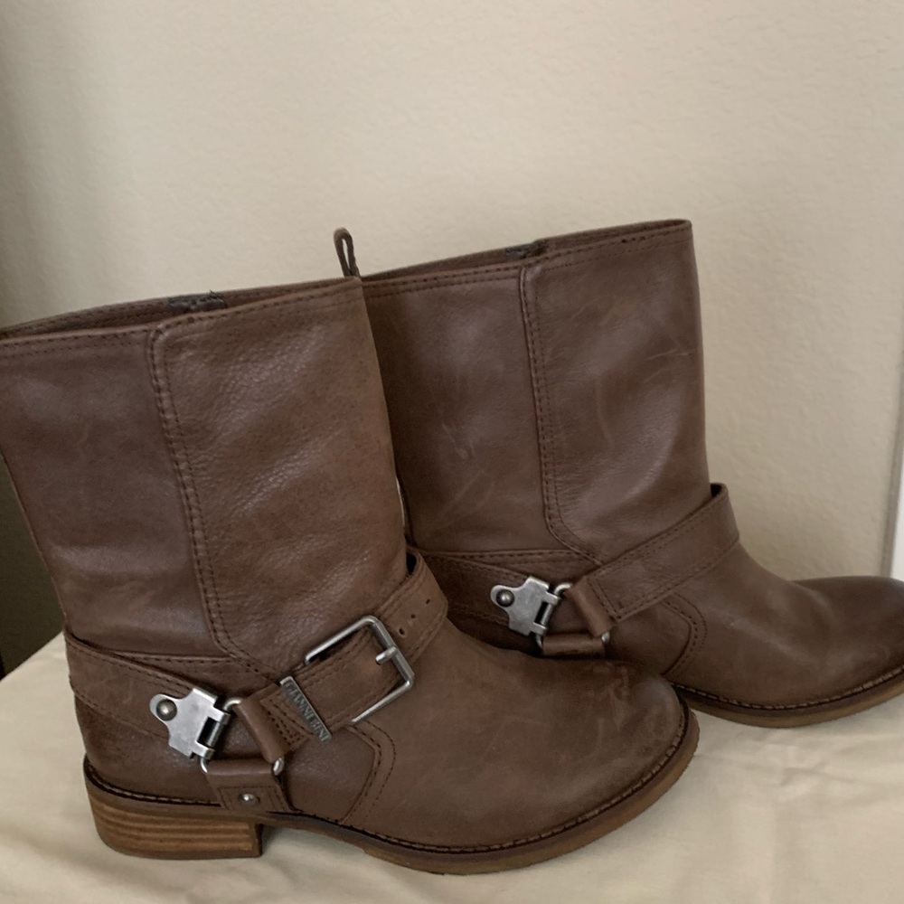 Brown Gianni Bini boots